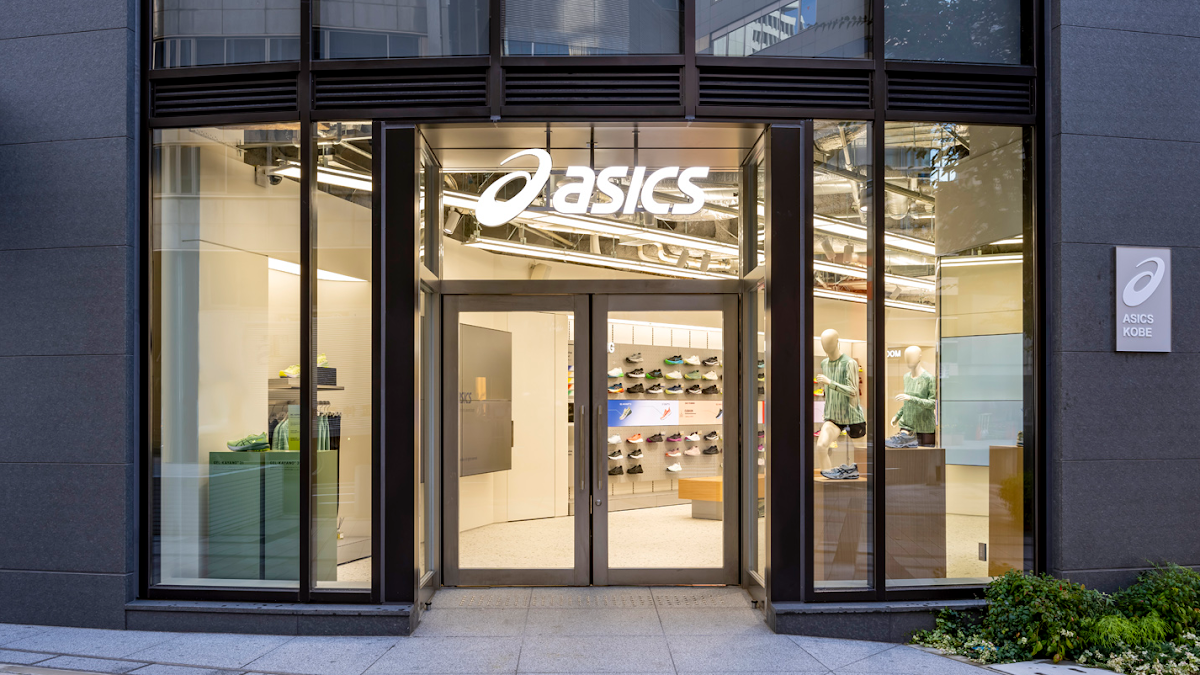 Asicsのメイン写真
