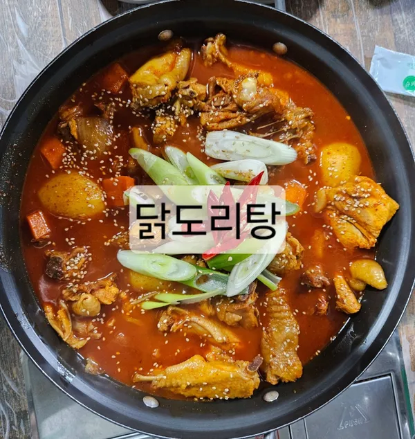 ヘネリ食堂の写真4