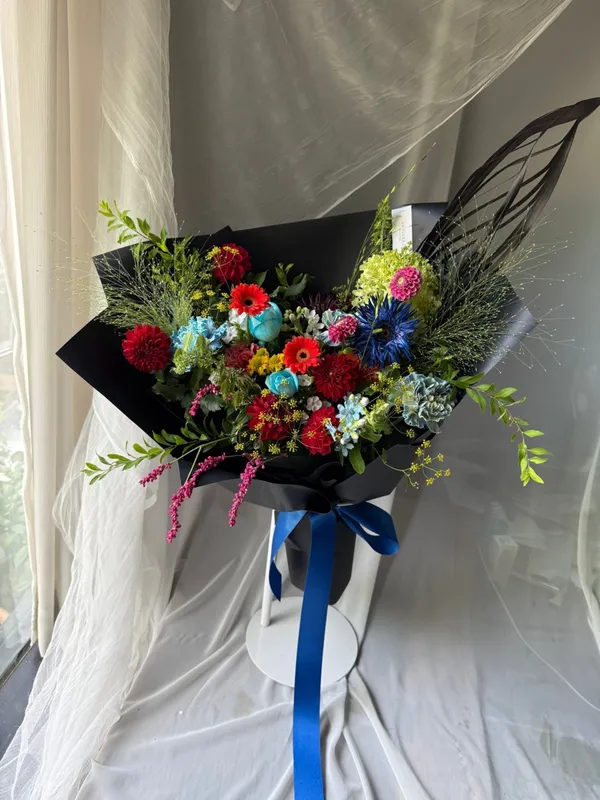 La Flora J, photo 3