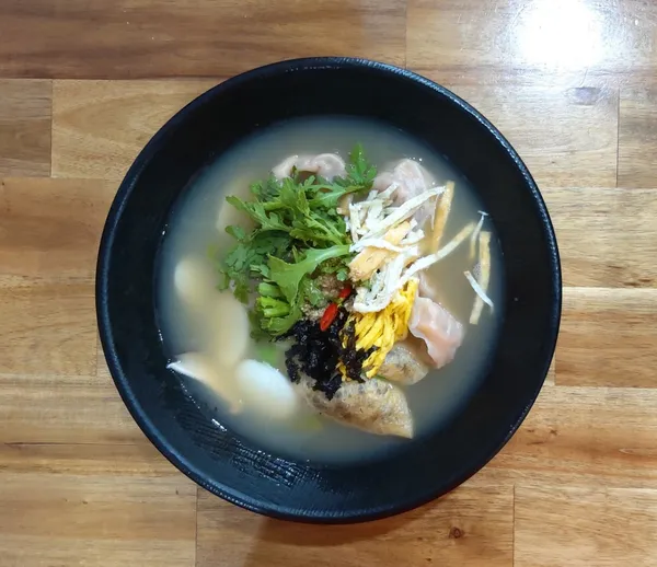 ユンスキンパ ペトンチキンホプの写真2