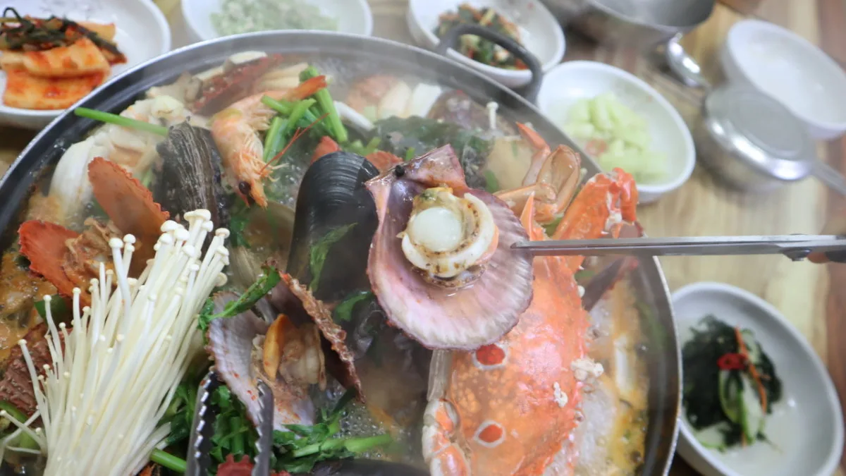 동천식당 남해본점 대표 사진