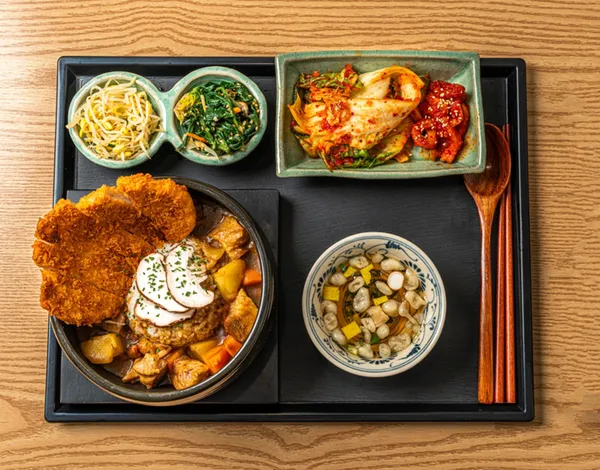 ワンゴンカレー スソ駅店の写真5