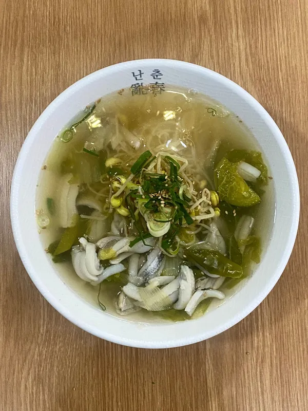 ナンチュン食堂 コギグクス チェジュヒョプチェ本店の写真2