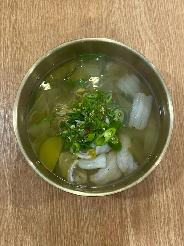 ナンチュン食堂 コギグクス チェジュヒョプチェ本店の写真5