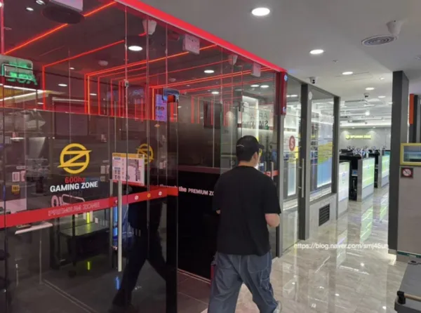 オプティマムゾーンPCカフェ クロデジタルダンジ駅店の写真3