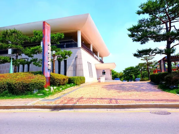 スウォン市立マンソク展示館