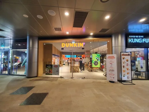 ダンキン チェジュシンファワールド店の写真2