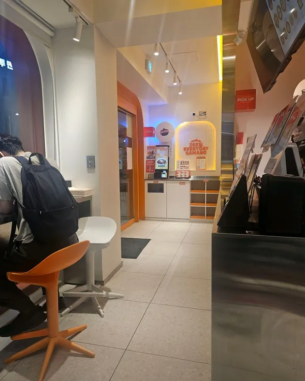 カマロカンジョン ヤンジェ店の写真3