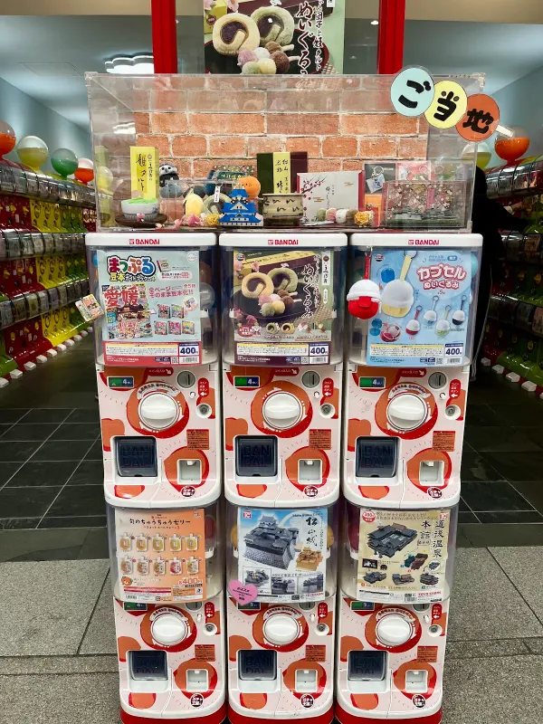 ガチャ王国オズコレボ大街道店の写真4