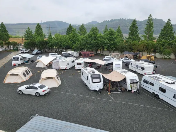キャンプパーク 自動車野営場の写真3