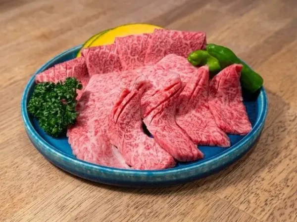 우라센바 야키니쿠 성과 칠보の写真2