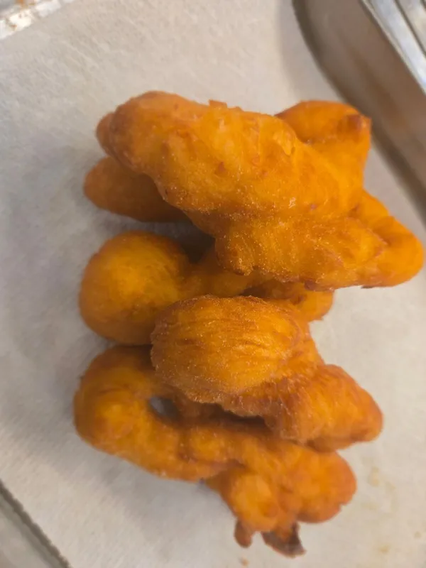 브라더 꽈배기.땅콩빵,계란빵.십원빵の写真2