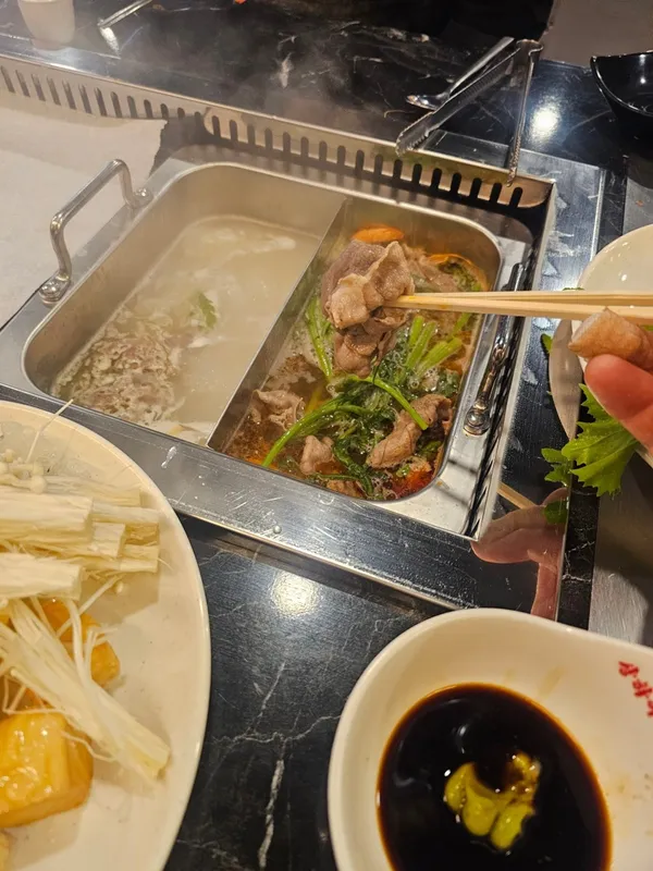 상하이숯불양꼬치&훠궈の写真2