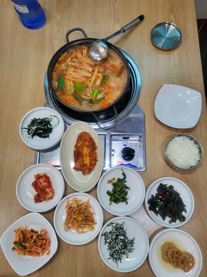 ソウン食堂
