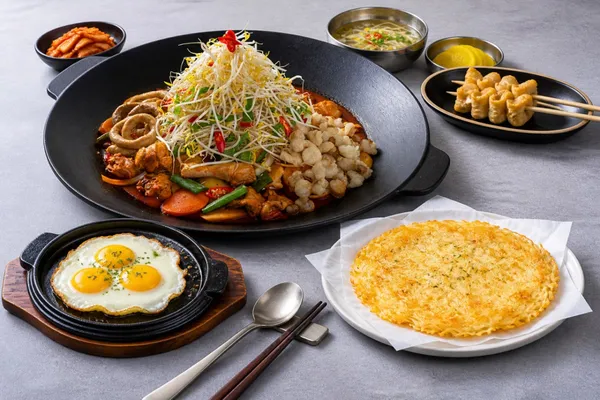 통큰 솥뚜껑 닭볶음탕&닭갈비 목포평화광장점の写真5