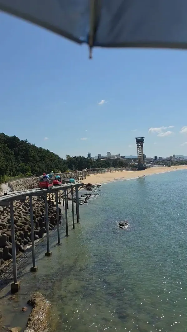 テチョン 海水浴場 スカイバイク