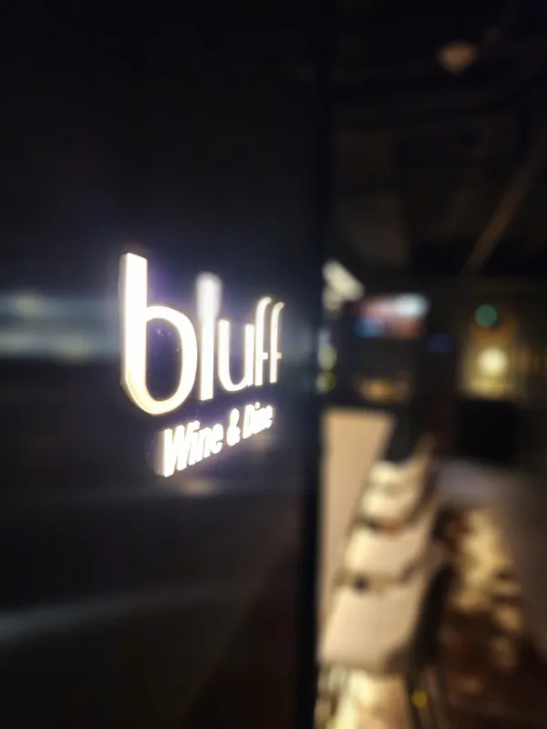 블러프 bluff Dine & Bar 사진 3