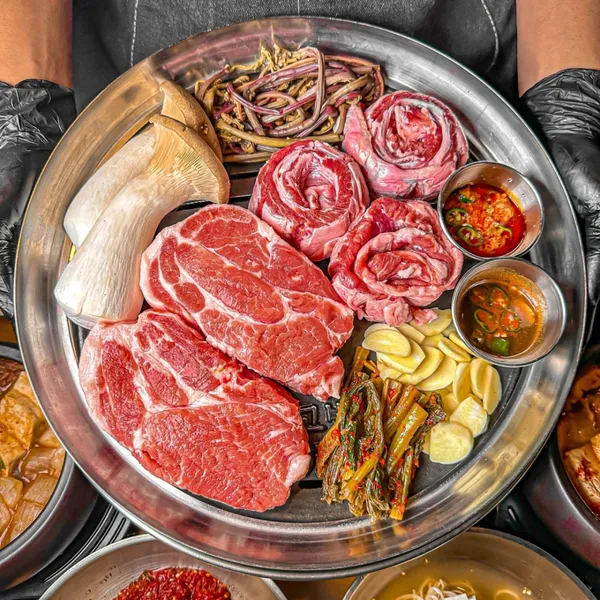 육화진미 서산본점