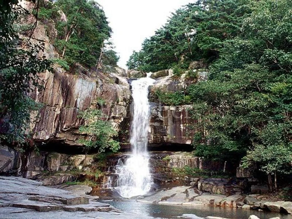 Suok Falls, main photo