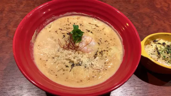 海鮮チーズ麺 とろり 高松店の写真2