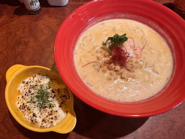 海鮮チーズ麺 とろり 高松店の写真3