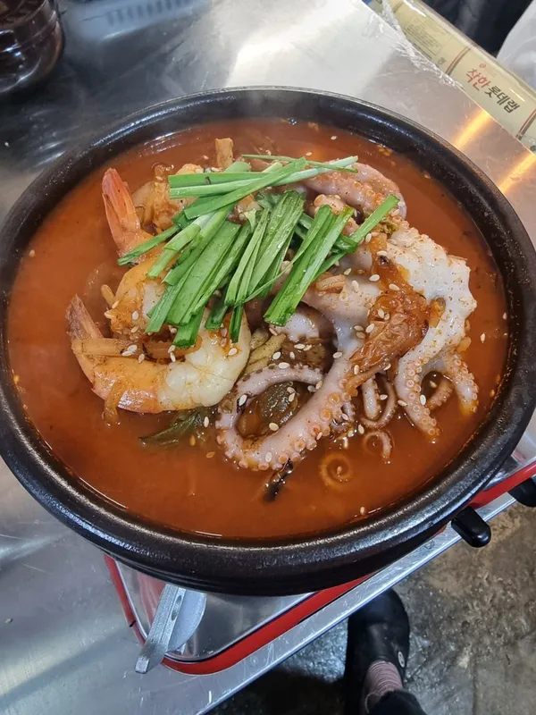 ポベネゴルモクチャンポン